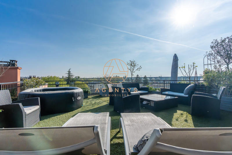 Appartement - 121 m² - 4 pièces