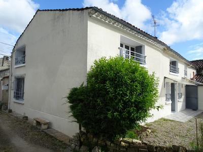 Maison - 148 m² - 5 pièces