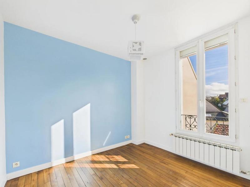 Maison de ville - 88 m² - 5 pièces