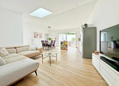 Maison - 66 m² - 3 pièces