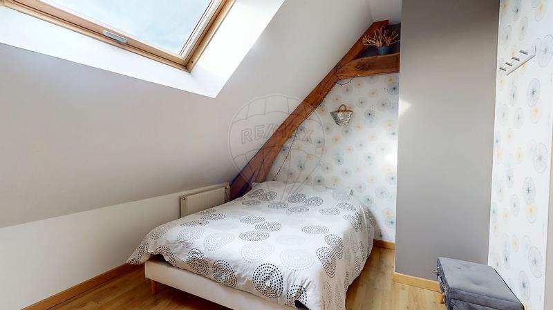 Longère - 197 m² - 10 pièces