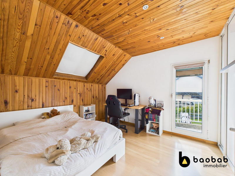 Maison - 100 m² - 4 pièces