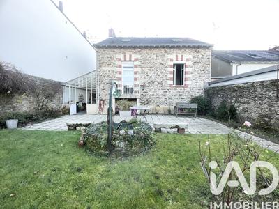 Maison - 105 m² - 6 pièces