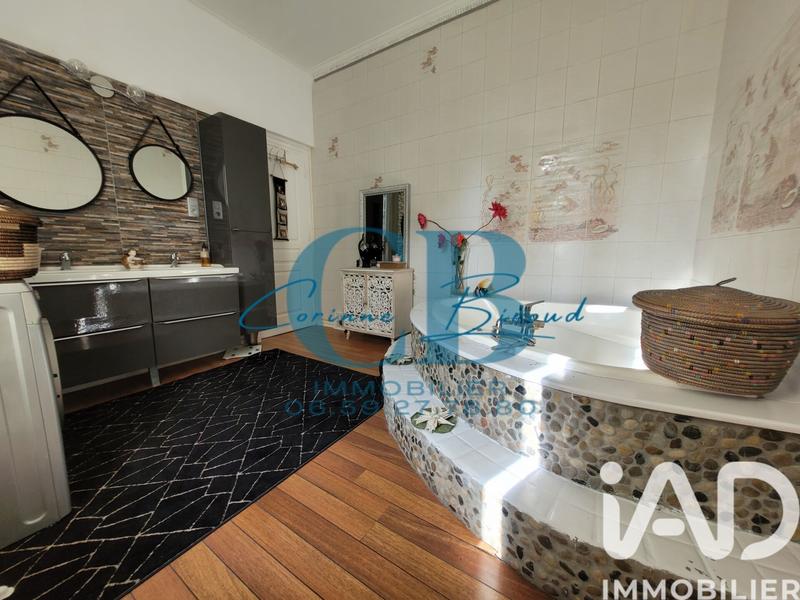 Maison - 172 m² - 6 pièces