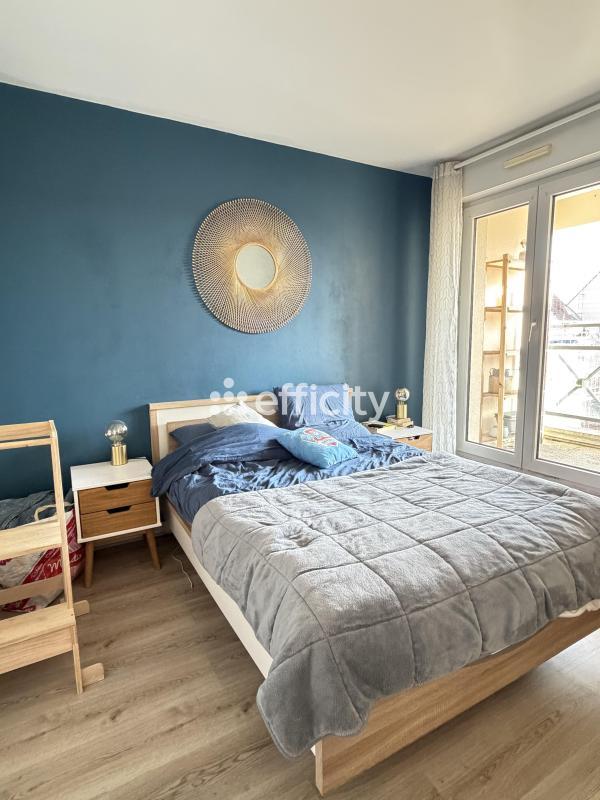 Appartement ancien - 74 m² - 4 pièces