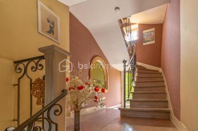 Maison de maîtres - 404 m² - 14 pièces