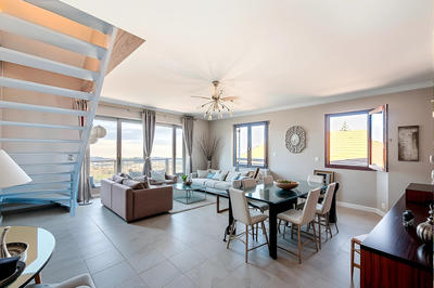 Appartement - 127 m² - 5 pièces