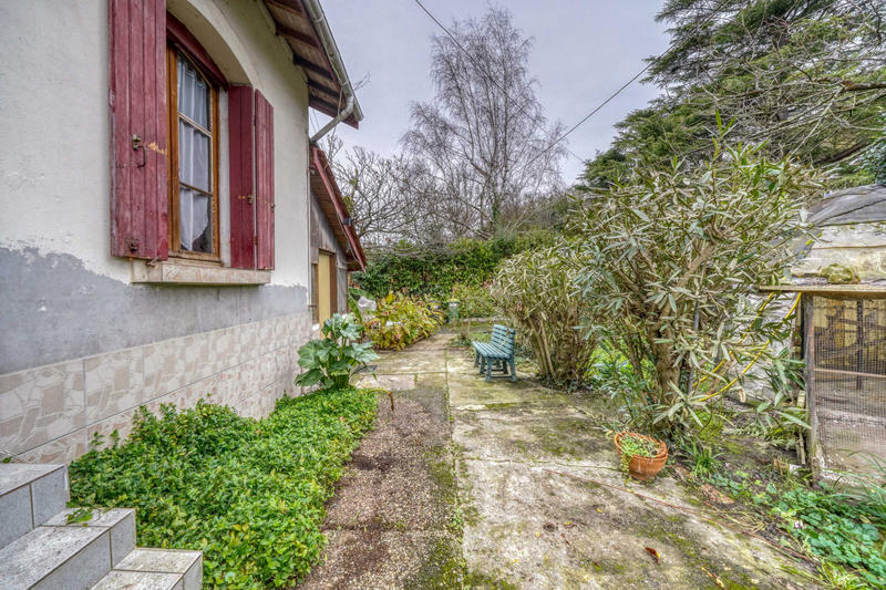 Maison - 80 m² - 4 pièces