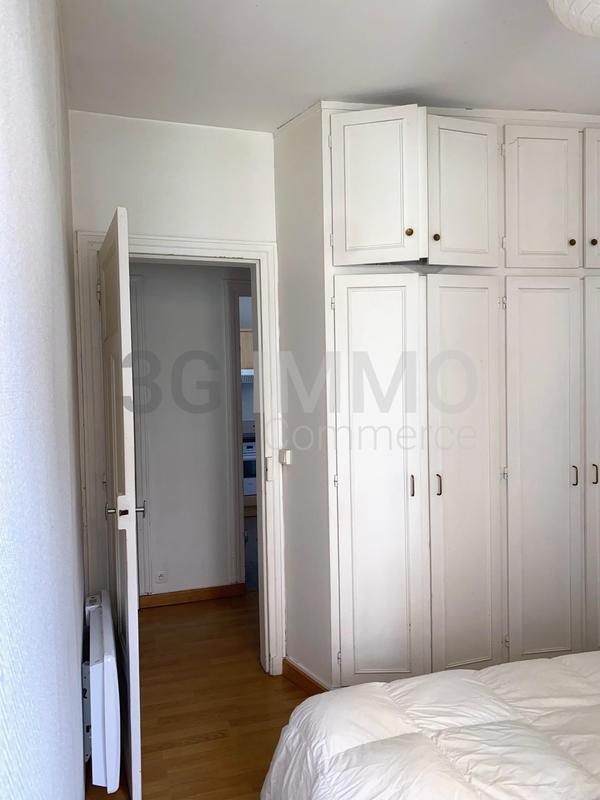 Local commercial - 45 m² - 3 pièces