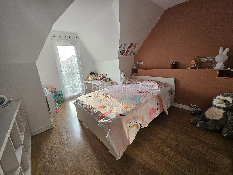 Maison - 148 m² - 8 pièces