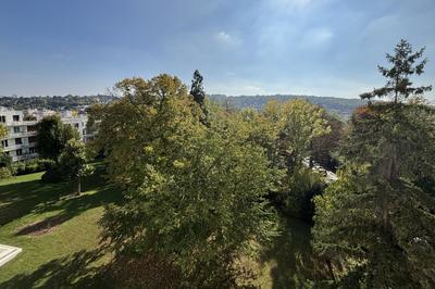 Appartement - 77 m² - 3 pièces