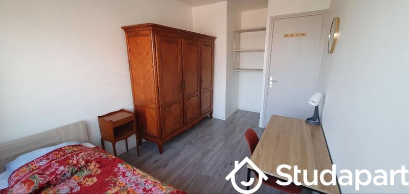 Chambre - 50 m² - 1 pièce