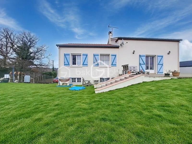 Maison - 143 m² - 5 pièces