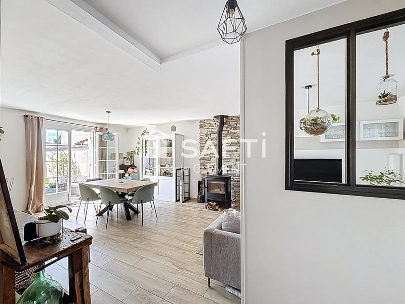 Maison - 96 m² - 4 pièces