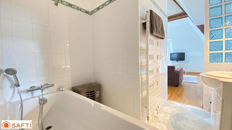 Maison de maîtres - 367 m² - 10 pièces