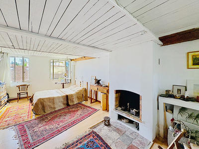 Maison - 250 m² - 9 pièces