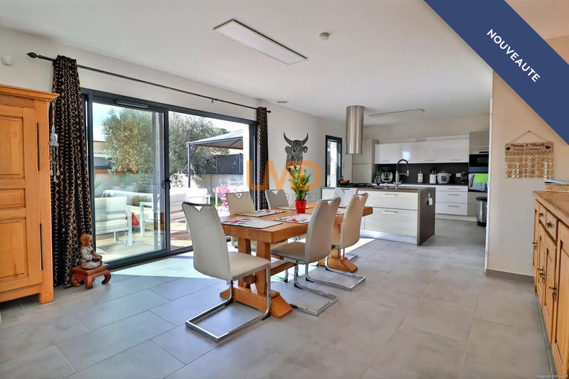 Maison - 147 m² - 6 pièces