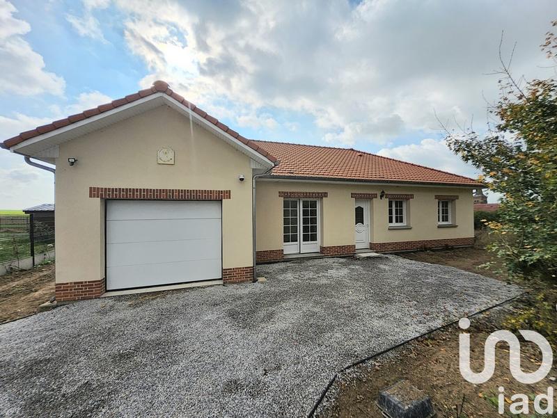 Maison - 95 m² - 5 pièces