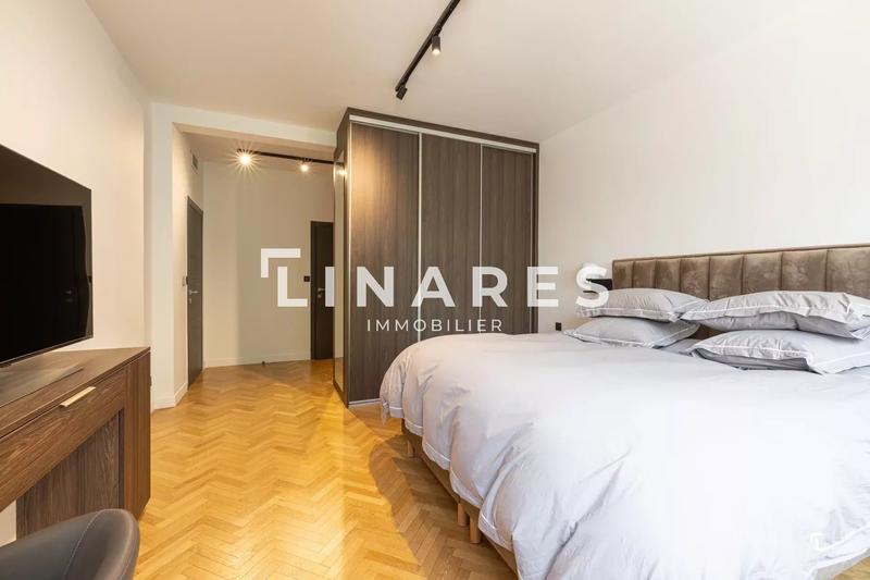 Appartement - 108 m² - 3 pièces