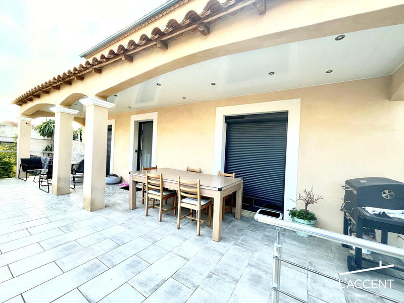 Maison - 183 m² - 6 pièces