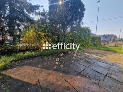 Maison - 95 m² - 6 pièces