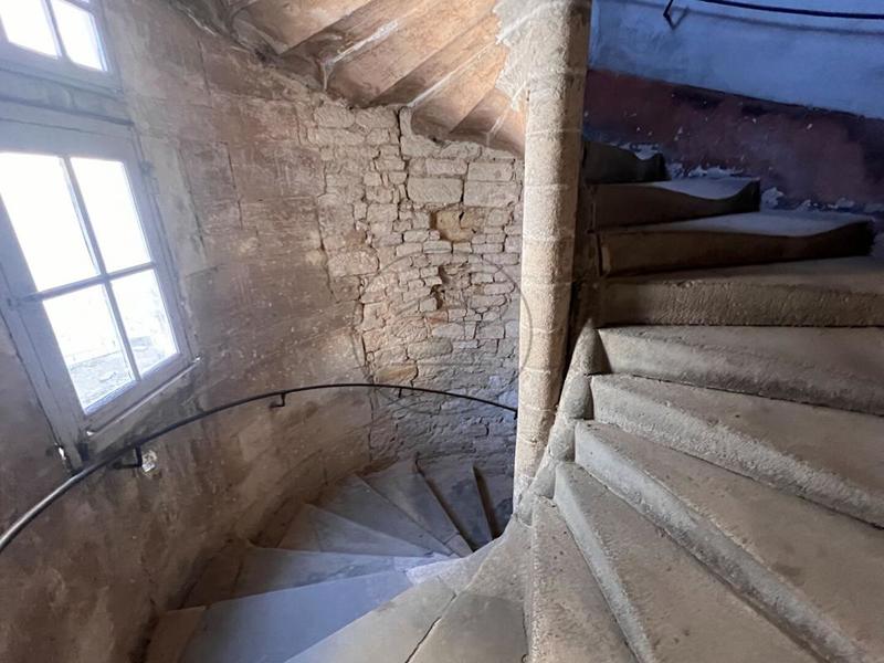 Demeure - 430 m² - 18 pièces