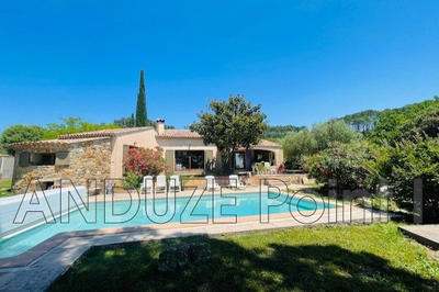 Maison - 138 m² - 4 pièces