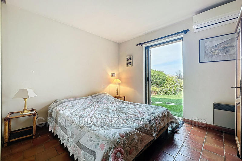 Villa - 153 m² - 6 pièces