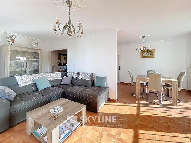 Appartement - 83 m² - 4 pièces