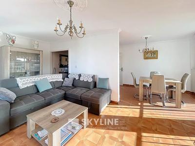 Appartement - 83 m² - 4 pièces