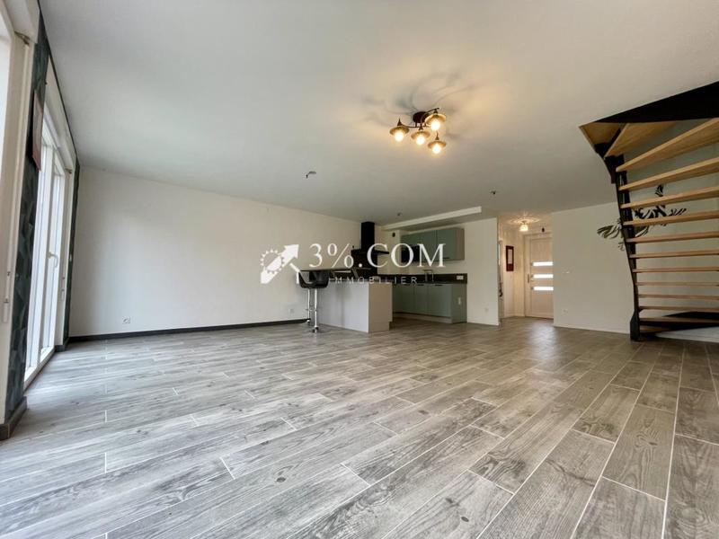 Maison - 99 m² - 5 pièces