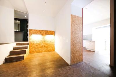 Loft - 83 m² - 2 pièces