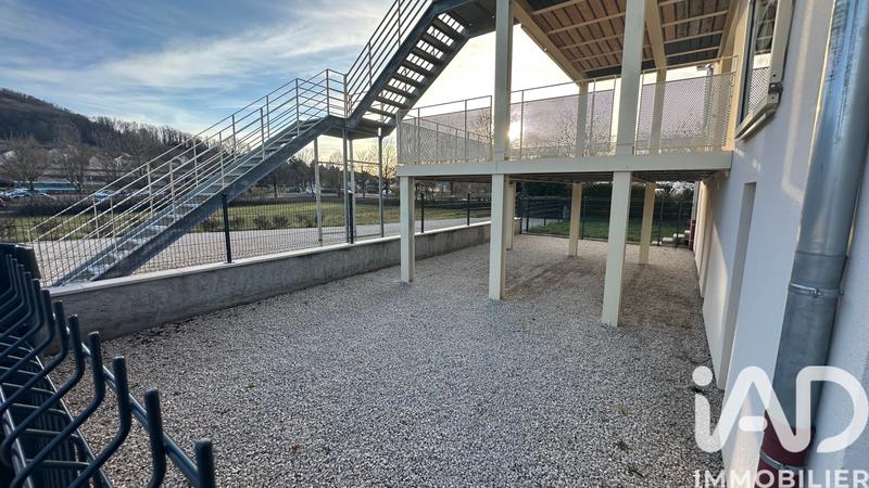 Appartement - 99 m² - 4 pièces