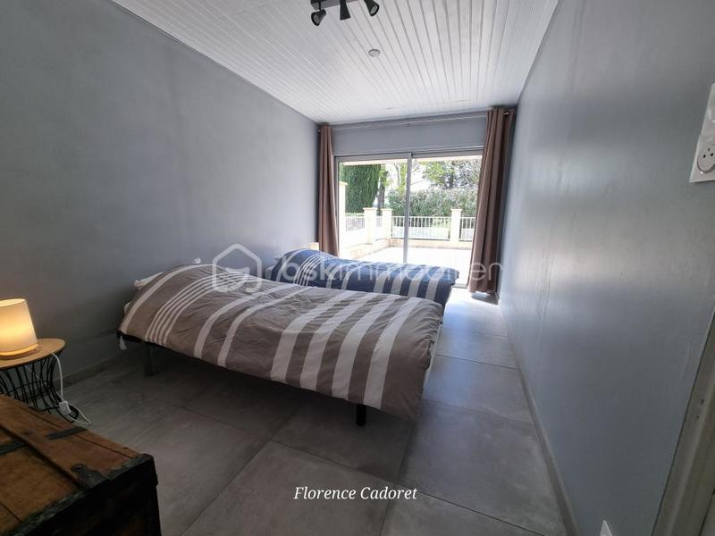 Villa - 239 m² - 8 pièces