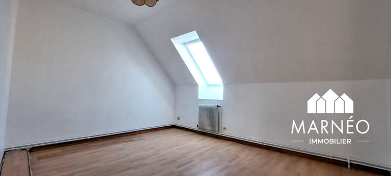 Maison traditionnelle - 100 m² - 5 pièces