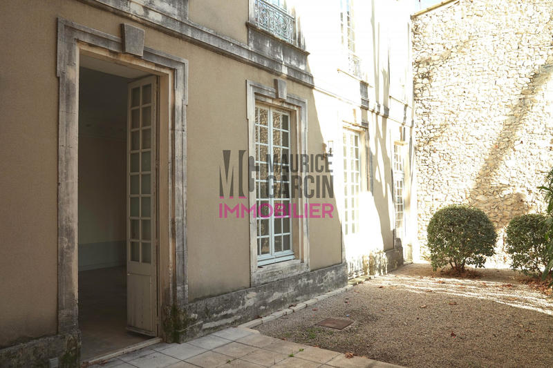 Appartement - 160 m² - 4 pièces