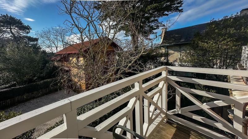 Appartement - 92 m² - 4 pièces