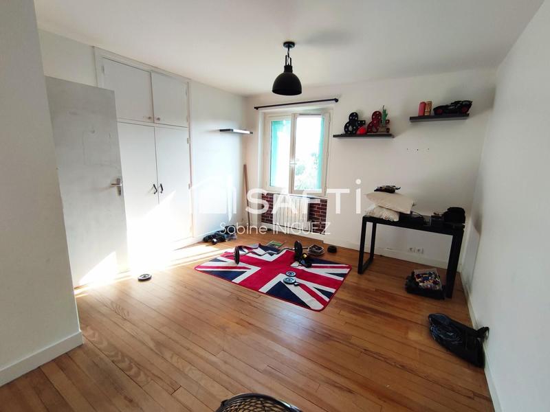 Maison - 206 m² - 10 pièces