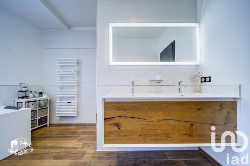 Maison de maîtres - 270 m² - 8 pièces