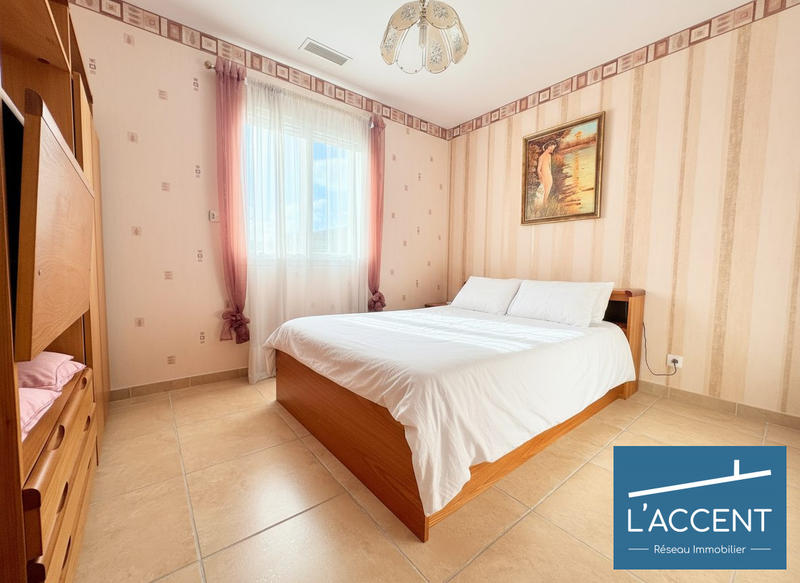 Villa - 240 m² - 7 pièces