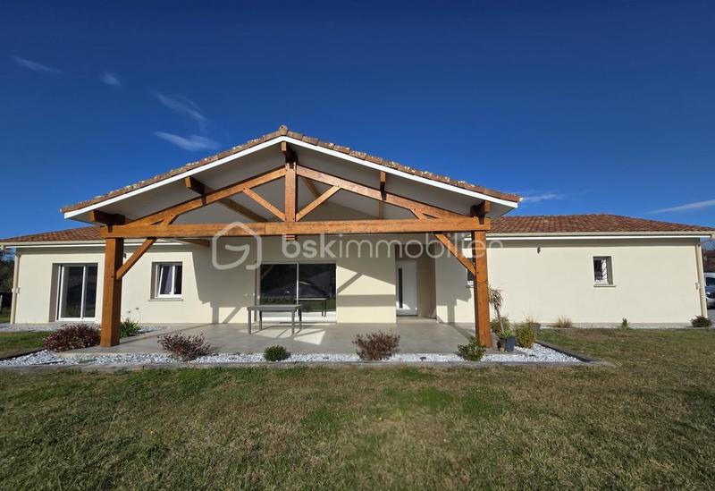 Maison - 129 m² - 6 pièces