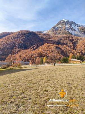 Terrain - 931 m²
