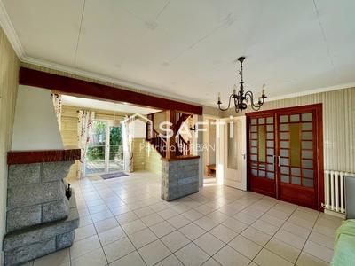 Maison - 100 m² - 5 pièces