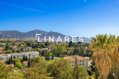 Appartement - 107 m² - 3 pièces