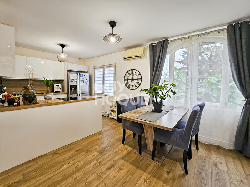 Maison - 103 m² - 6 pièces