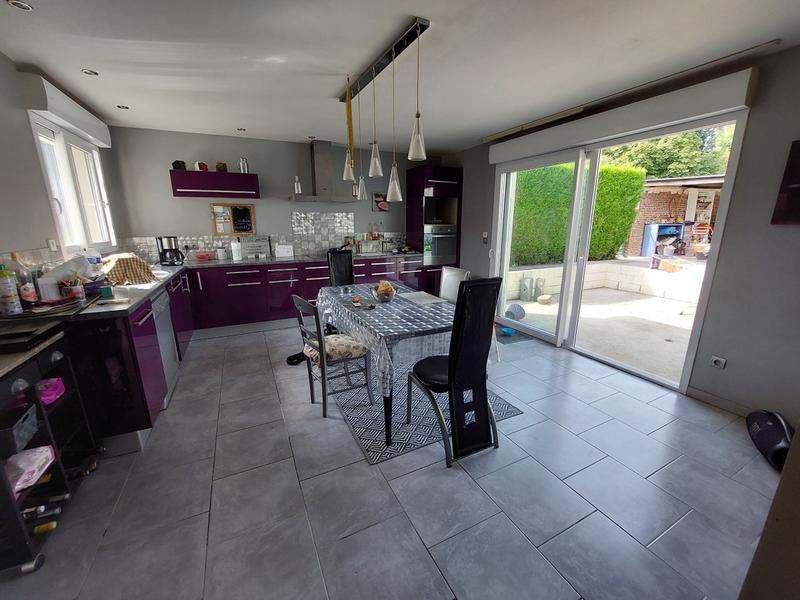 Maison - 103 m² - 5 pièces