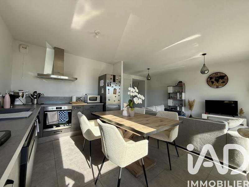 Appartement - 66 m² - 3 pièces