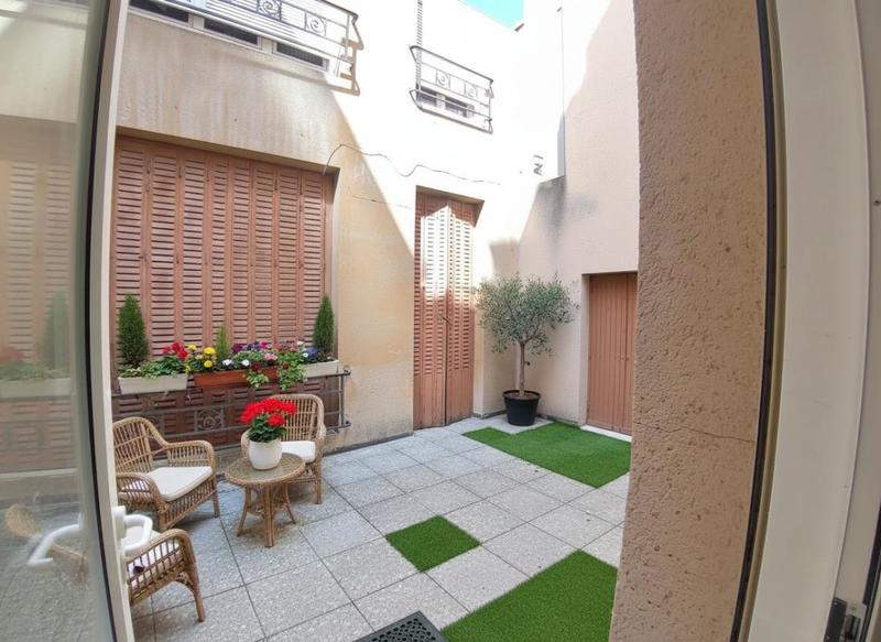 Local commercial - 300 m² - 3 pièces