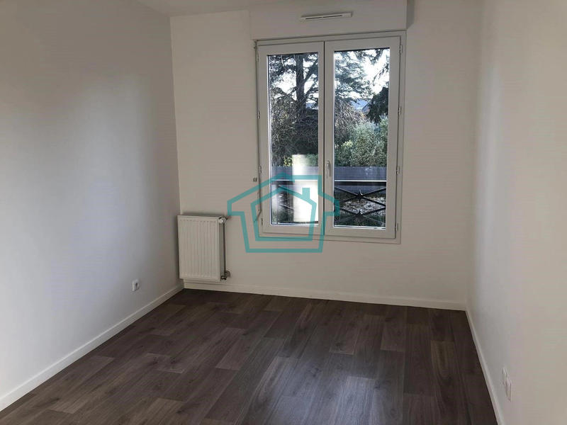 Maison - 98 m² - 5 pièces