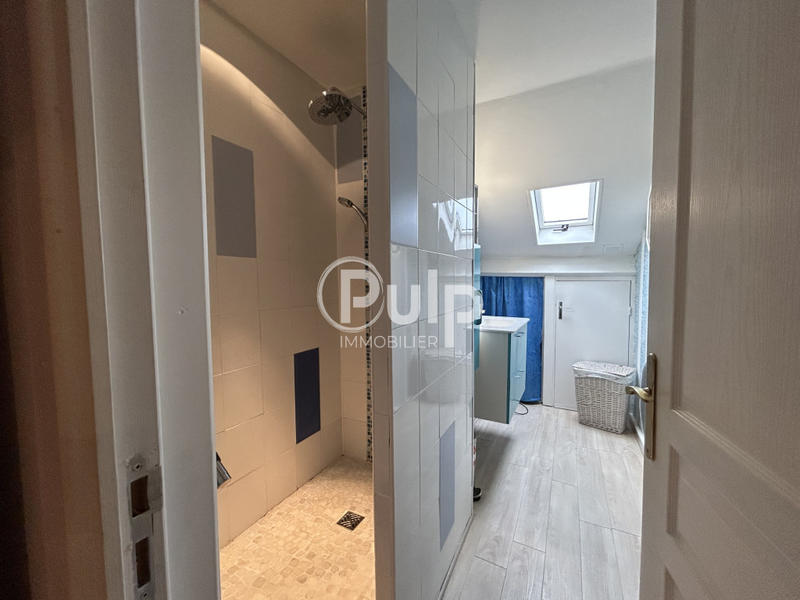 Maison - 95 m² - 5 pièces